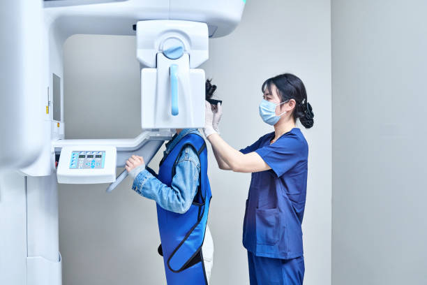 Best Emergency Treatment for Oral Infections in Leetonia, OH